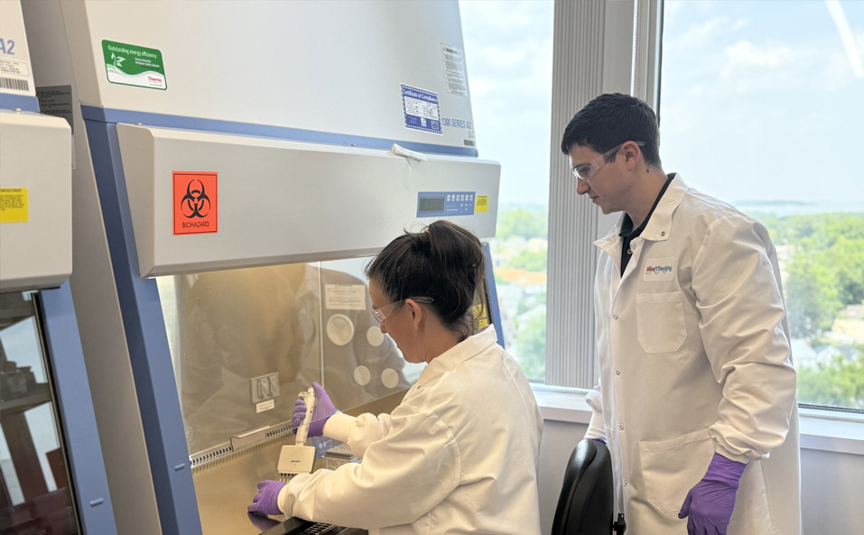 Medtherapy-cell-therapy-facility-operations-command-center